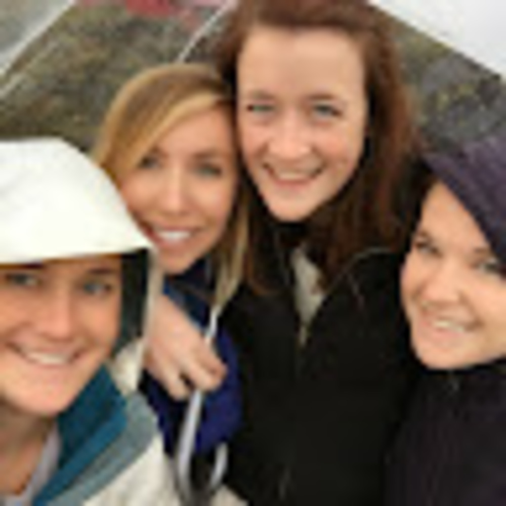 Meet your Posher, Monique